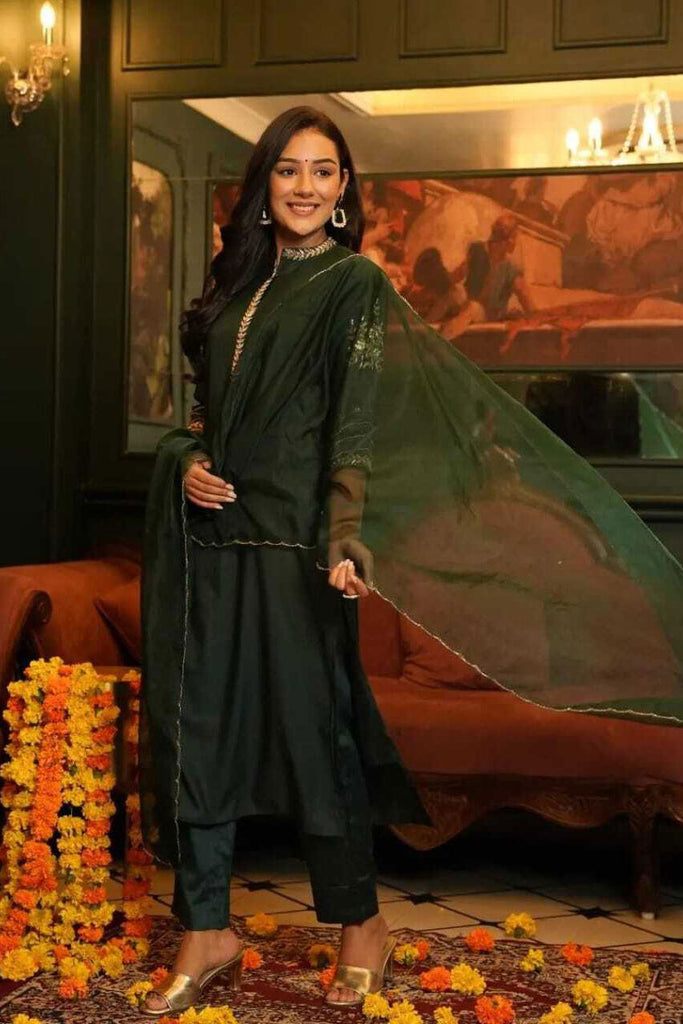 Green Muslin Gold Zari Embroidered Suit Set