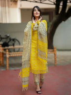 Taraash Sunehra Yellow Floral Printed Kota Doriya Cotton Suit Set