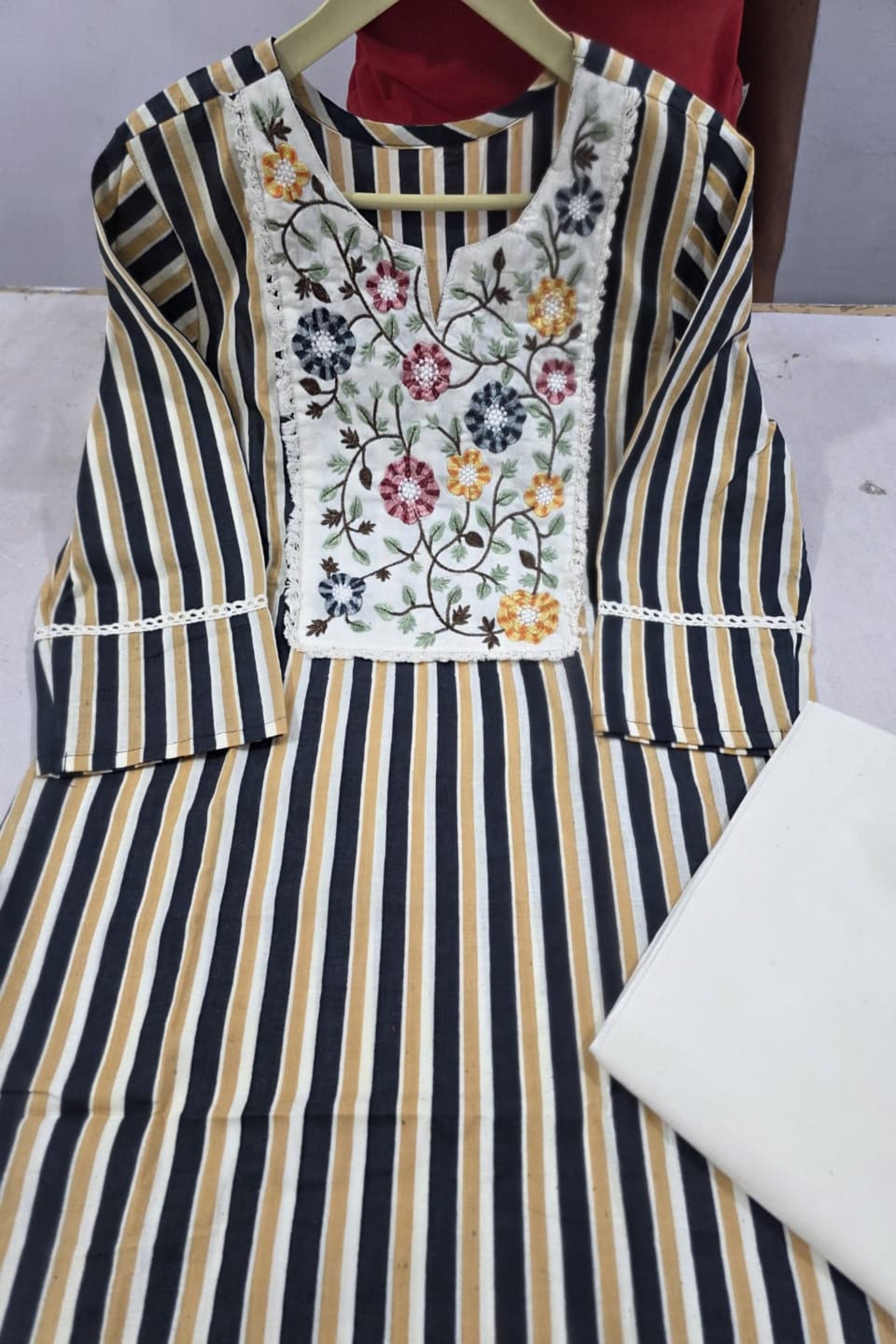 Taraash, Taraash by briha, Kurta Set