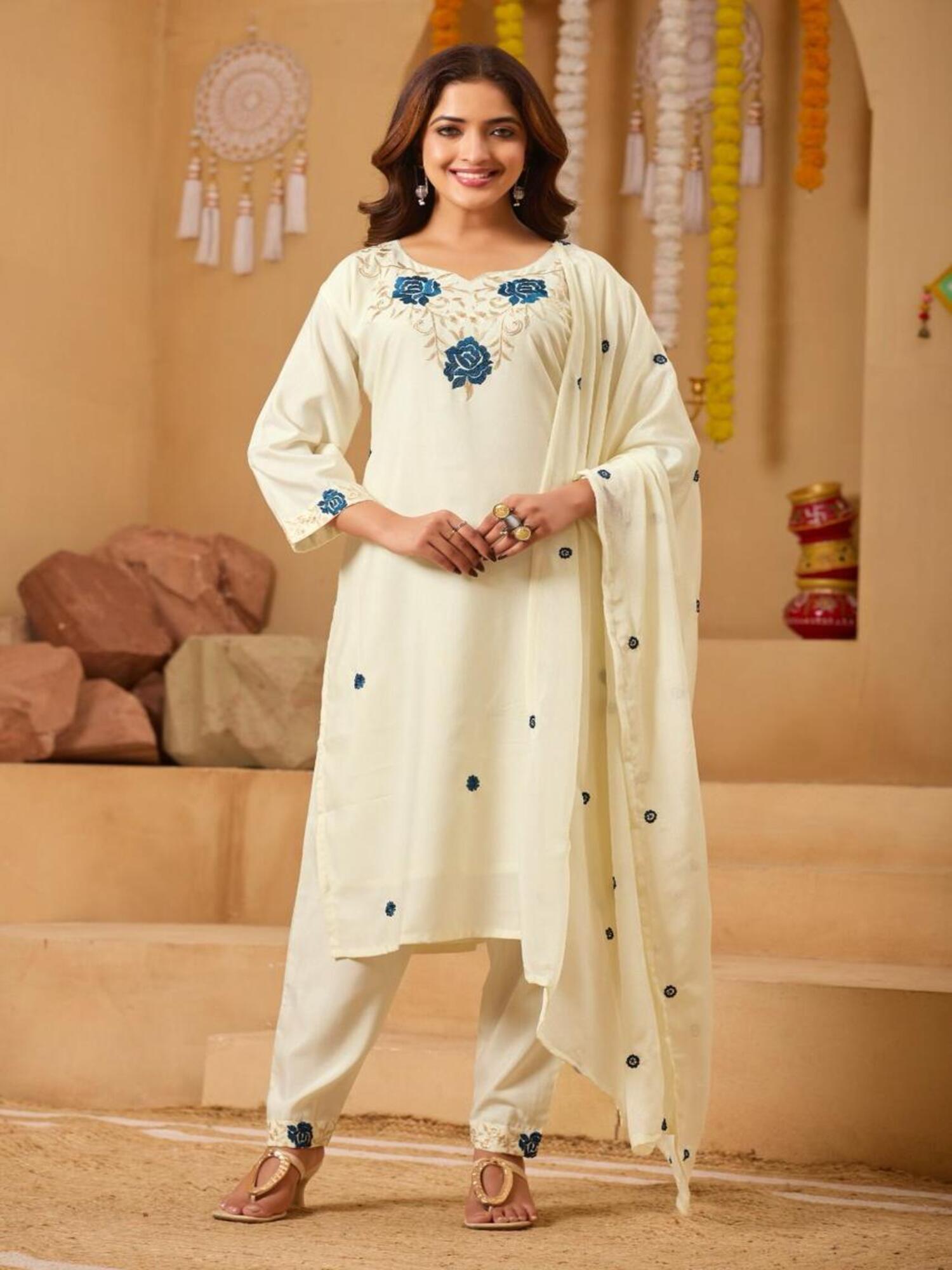 Taraash, Taraash by briha, Suit Set, Dupatta Set Main image