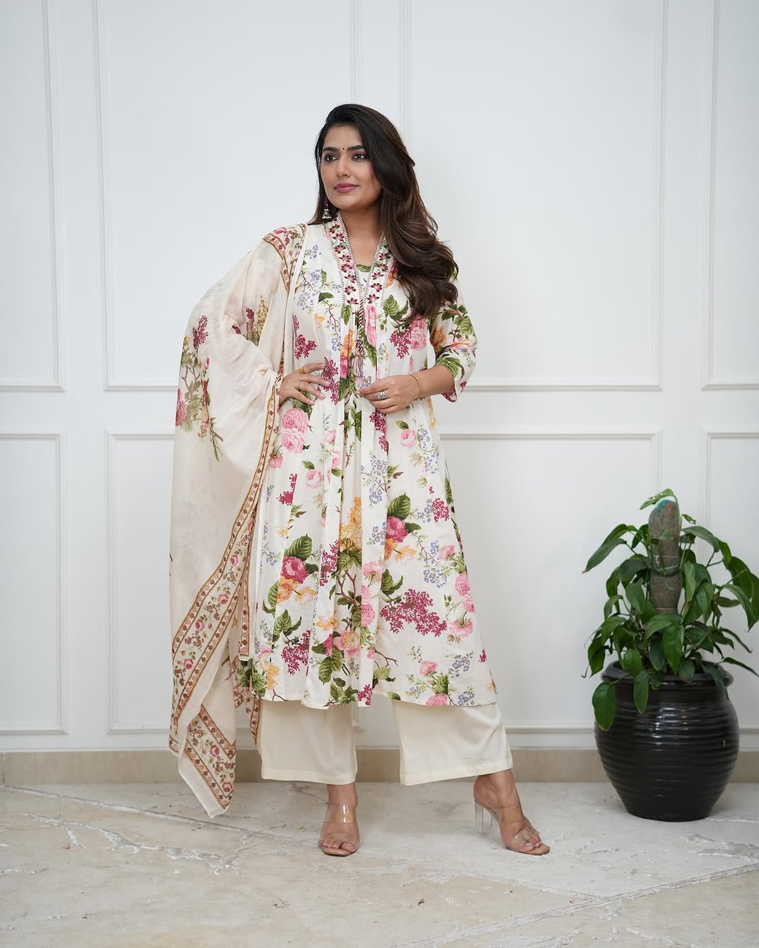 Taraash Ivory Floral Embroidered Cotton A-line Suit Set Secondary image