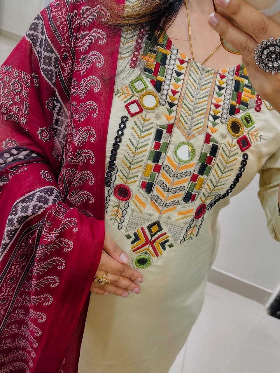 Taraash Ivory Foil Mirror Work Embroidered Cotton Suit Set Secondary image