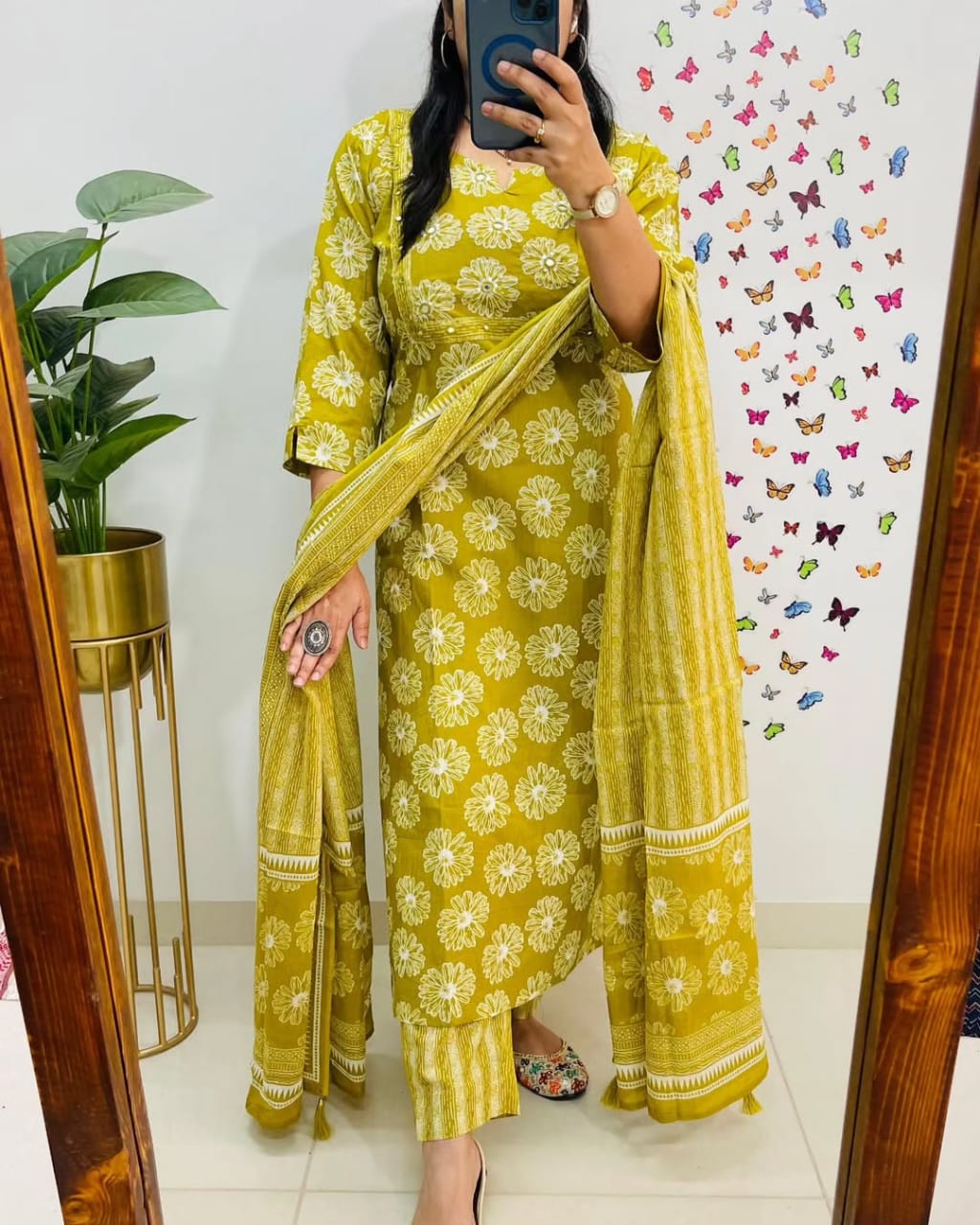 Taraash Taraash by briha, Suit Set, Dupatta Set Main image