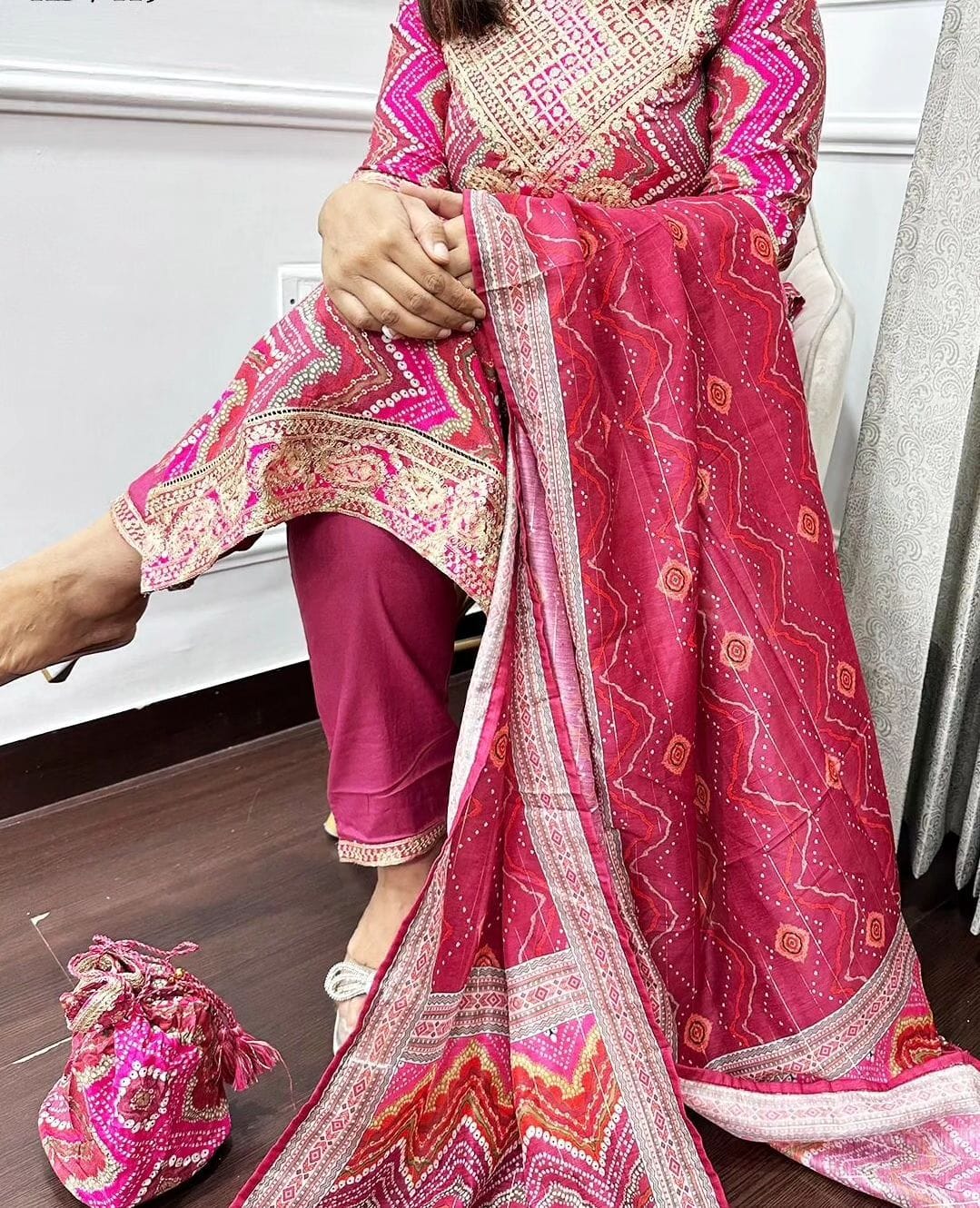 Pink and Red Bandhej Lehariya Cotton Suit Set Secondary image