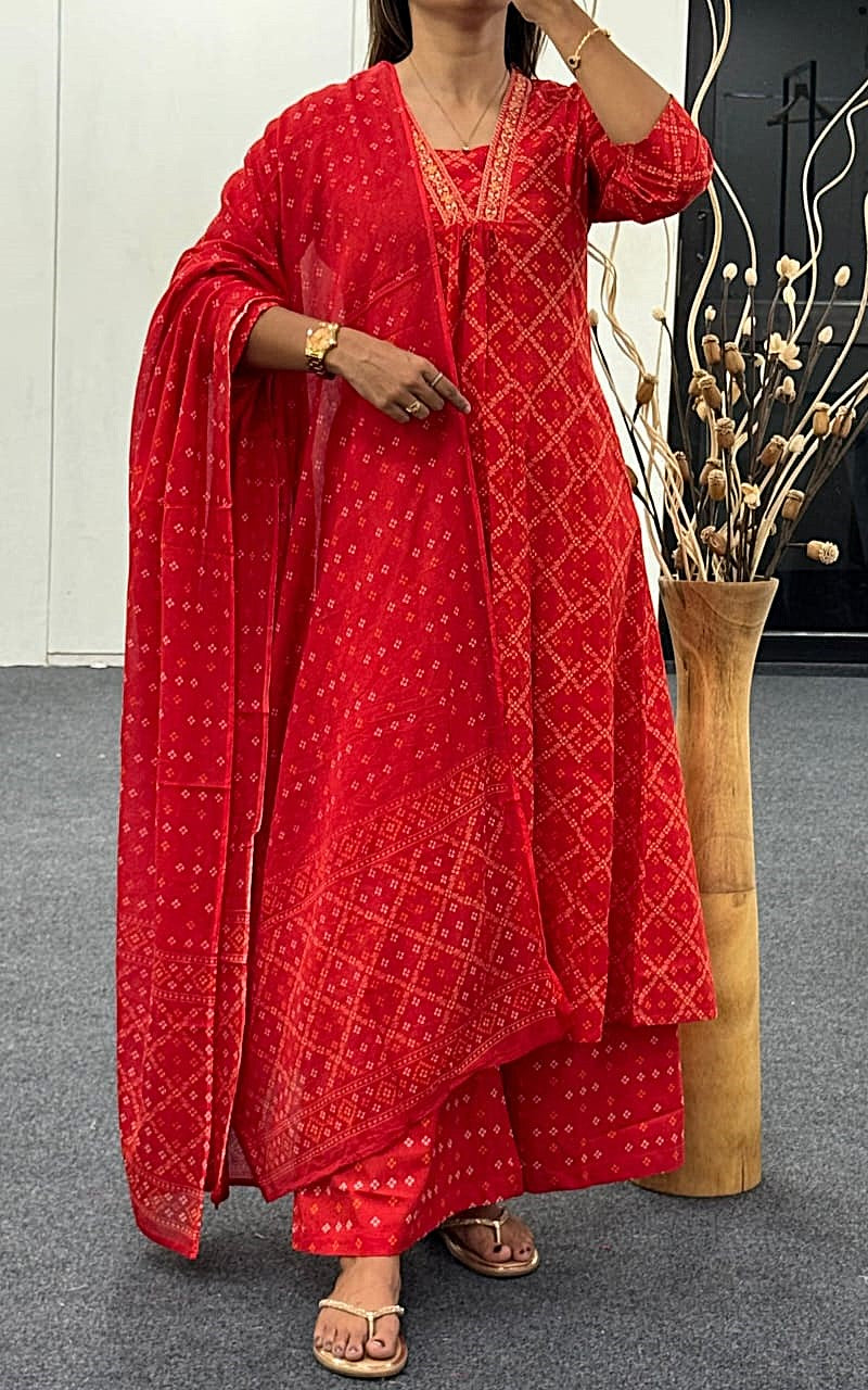 Taraash, Taraash by briha, Suit Set, Dupatta Set Main image