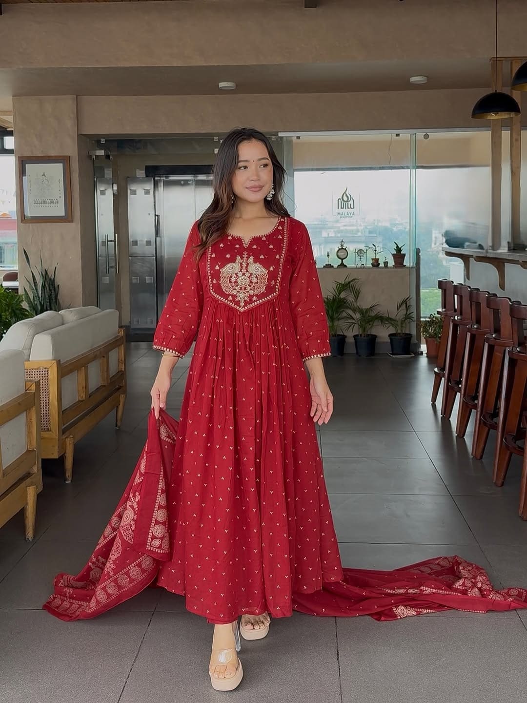 Taraash Red Peacock Zari Work Embroidered Cotton Suit Set Secondary image